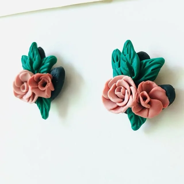 From delicate petals to vibrant colors, our floral