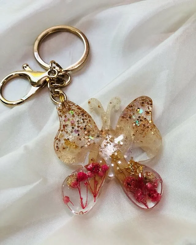 Resin keychain