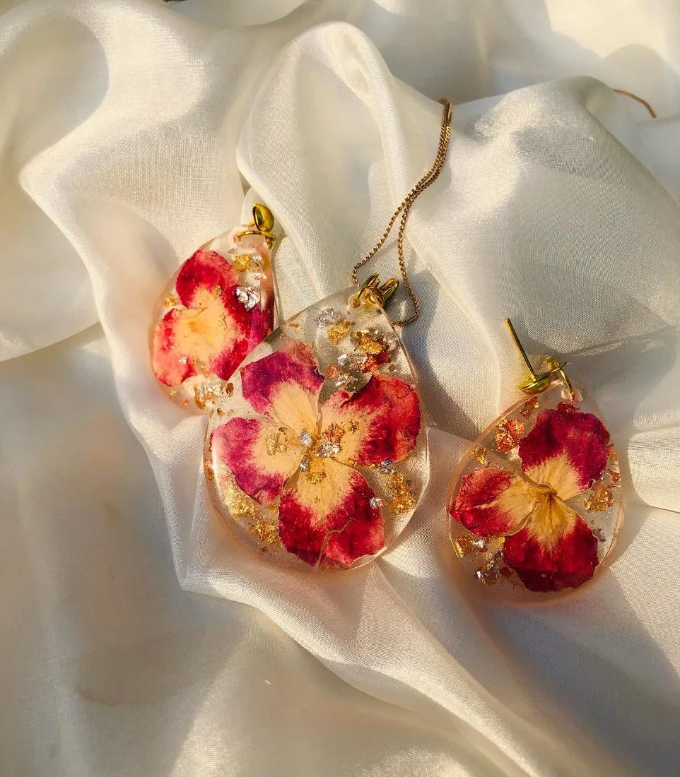 Rose gold collection